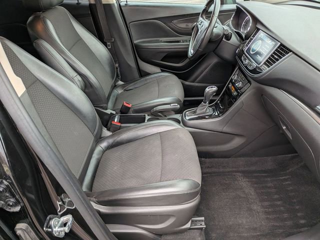 Used 2018 Buick Encore Preferred FWD image 31