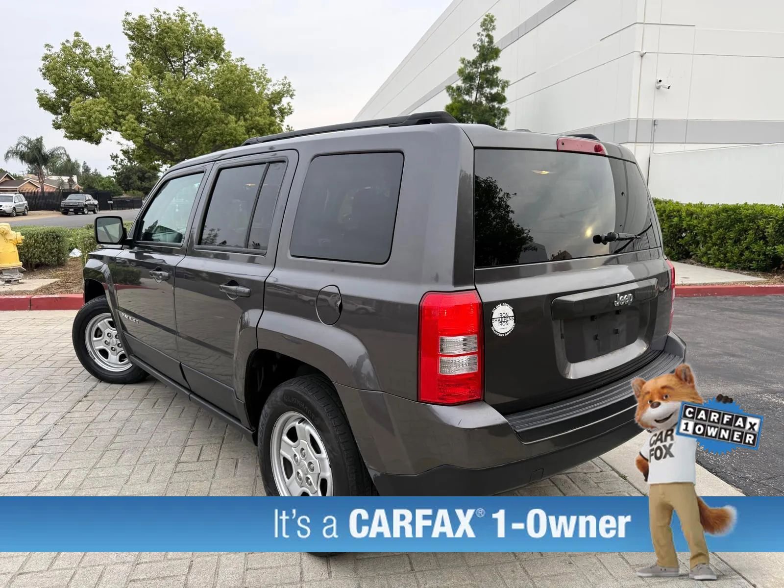 Used 2016 Jeep Patriot Sport w/ Power Value Group FWD image 5