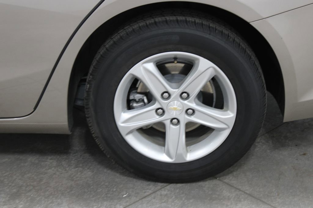 Used 2024 Chevrolet Malibu LT image 49