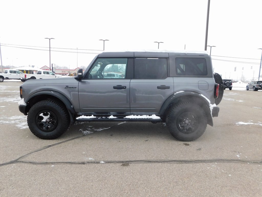 Used 2023 Ford Bronco Wildtrak image 6