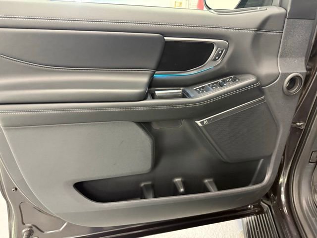 New 2026 Ford Expedition Platinum AWD/4WD image 11