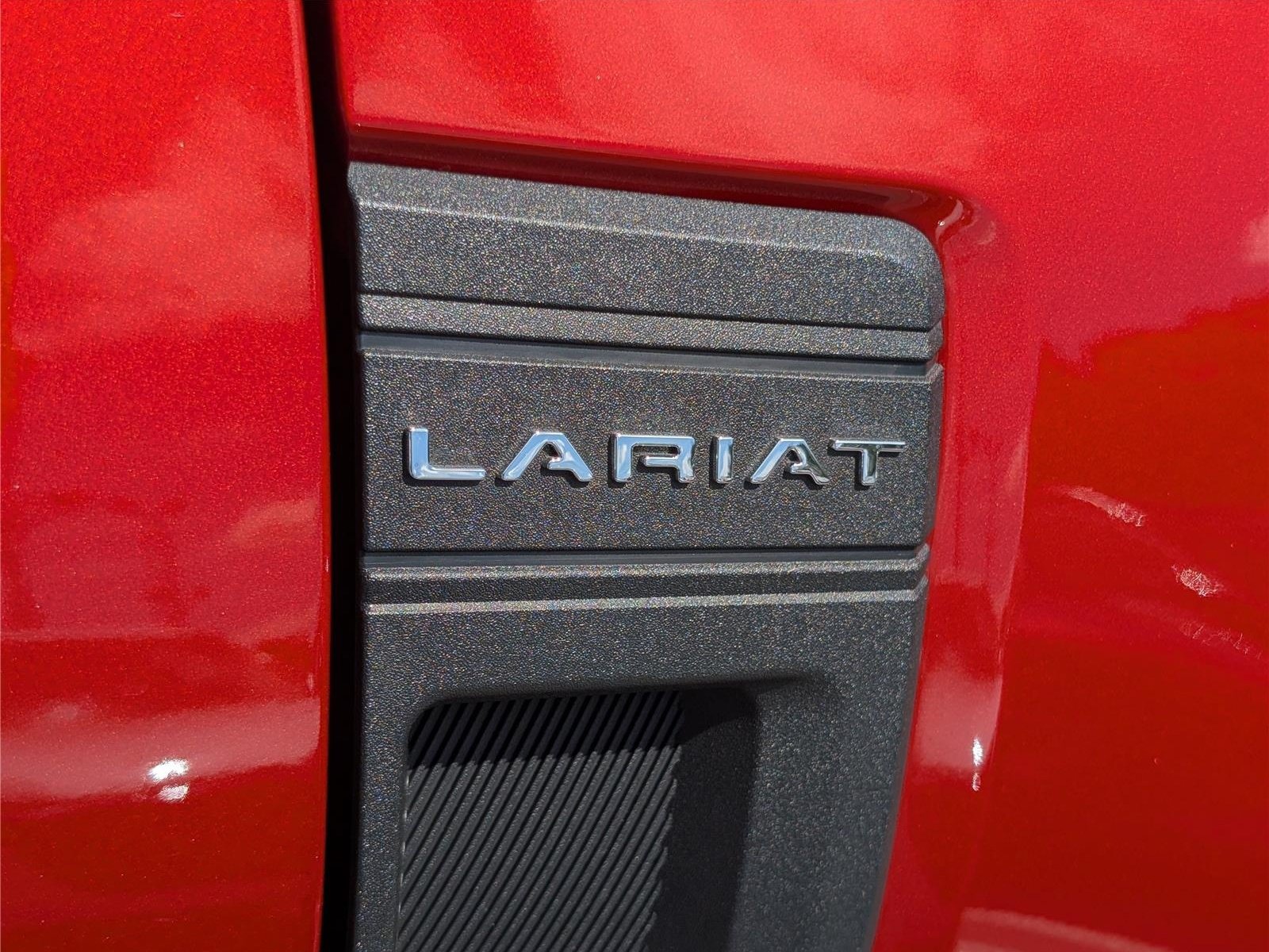 Used 2022 Ford Maverick Lariat FWD image 10