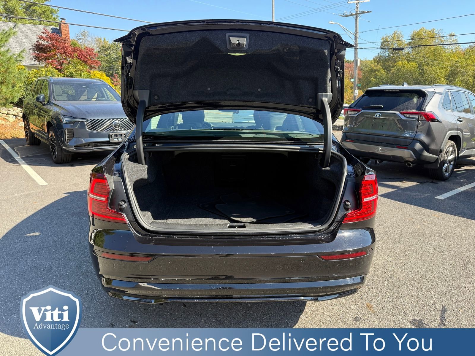 Certified 2024 Volvo S60 B5 Plus image 22