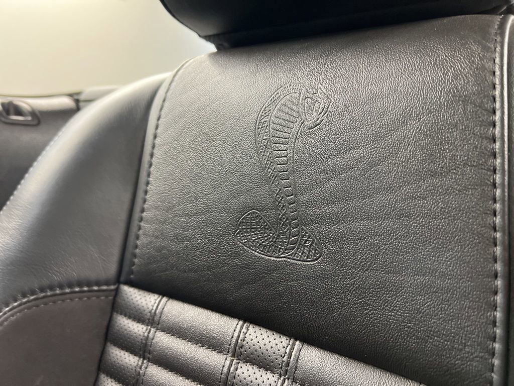 Used 2011 Ford Mustang Shelby GT500 w/ SVT Performance Pkg image 27