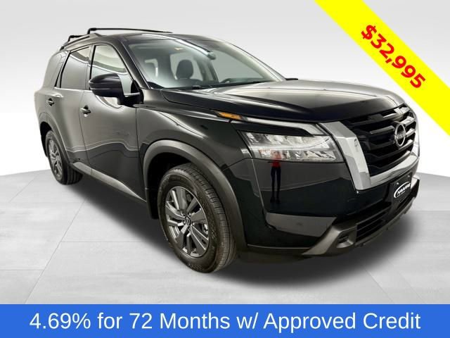Used 2025 Nissan Pathfinder SV w/ SV Premium Package
