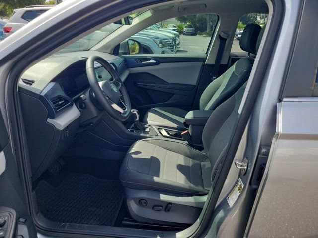 Certified 2023 Volkswagen Taos SE FWD image 15