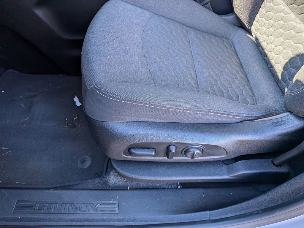 Used 2020 Chevrolet Equinox LT image 14
