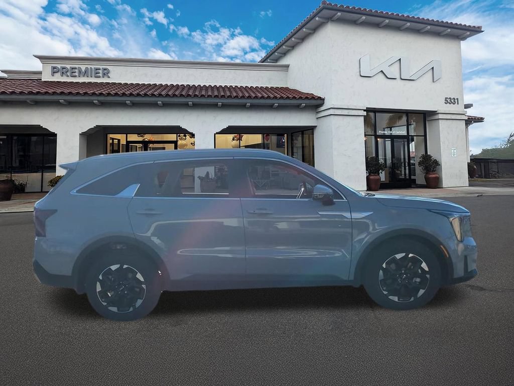 New 2026 Kia Sorento S w/ S Panoramic Sunroof Package FWD image 9
