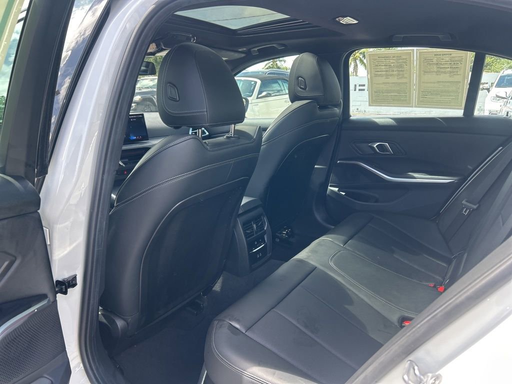 Used 2025 BMW 330i xDrive Sedan image 33