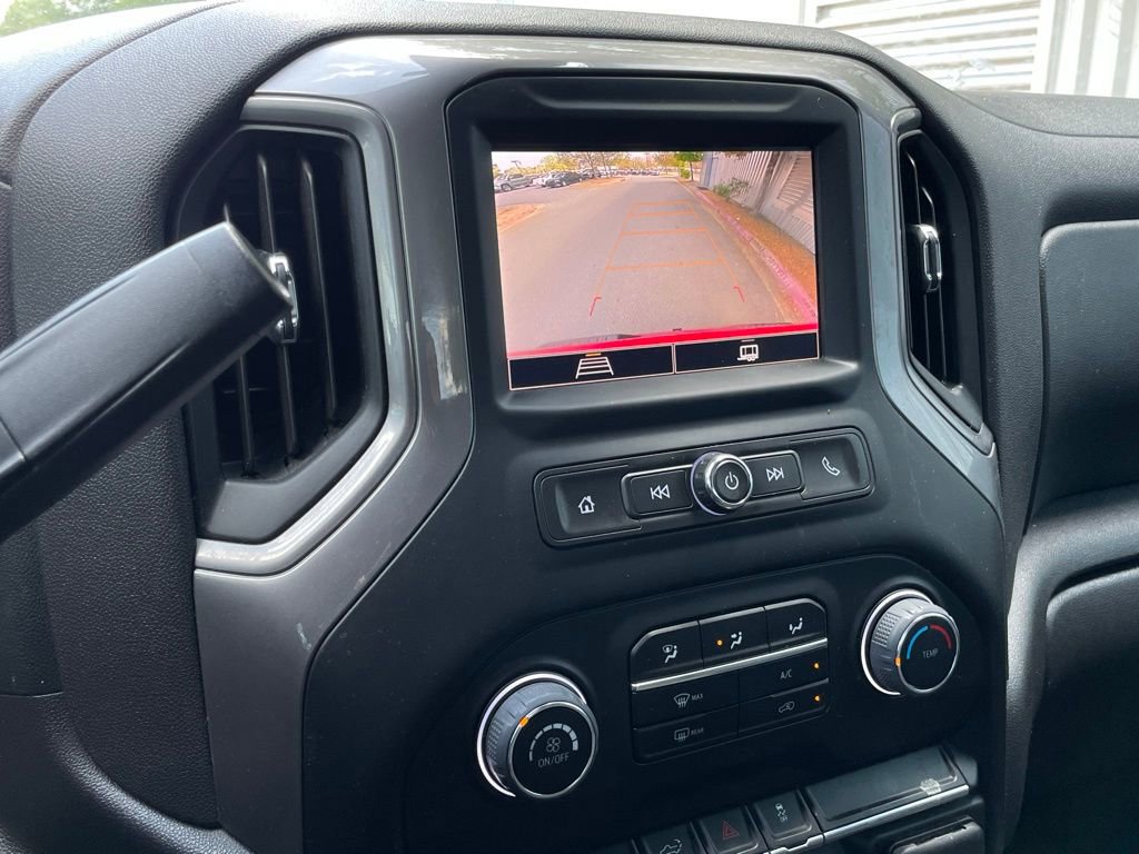 Used 2022 Chevrolet Silverado 1500 Custom image 17