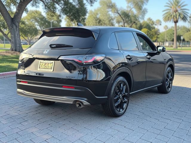 Used 2023 Honda HR-V Sport image 5