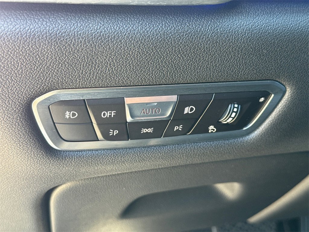 Used 2019 BMW X5 xDrive40i w/ Convenience Package image 28