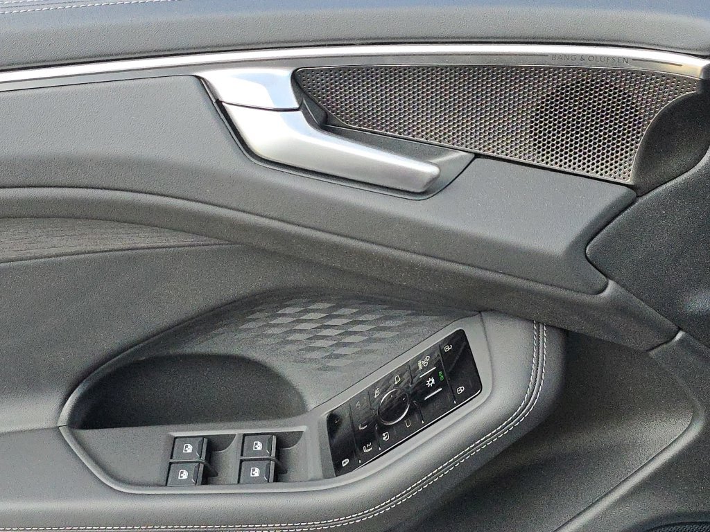 New 2026 Audi A6 Premium Plus AWD/4WD image 19