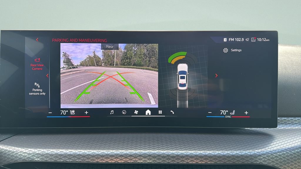 Certified 2025 BMW 330i Sedan w/ M Sport Package image 11