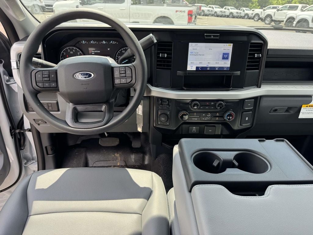 New 2026 Ford F350 XL w/ FX4 Off-Road Package AWD/4WD image 12