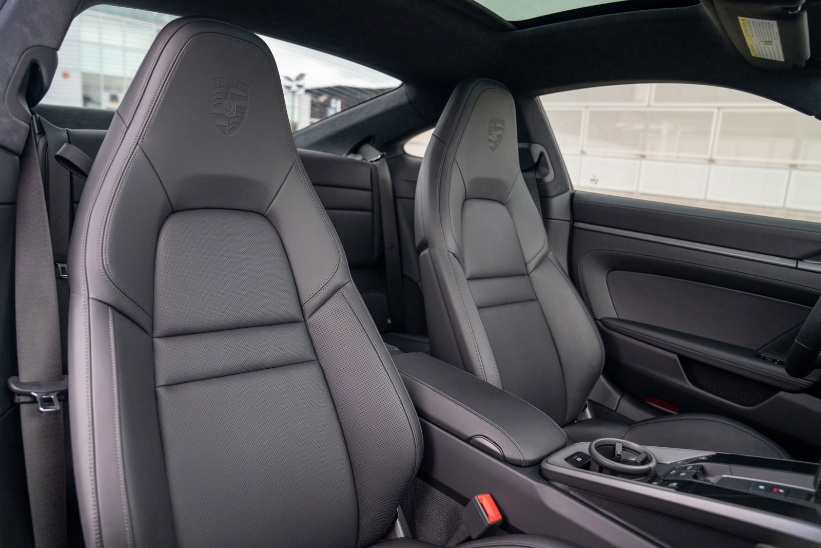 Certified 2020 Porsche 911 Carrera 4S AWD/4WD image 24