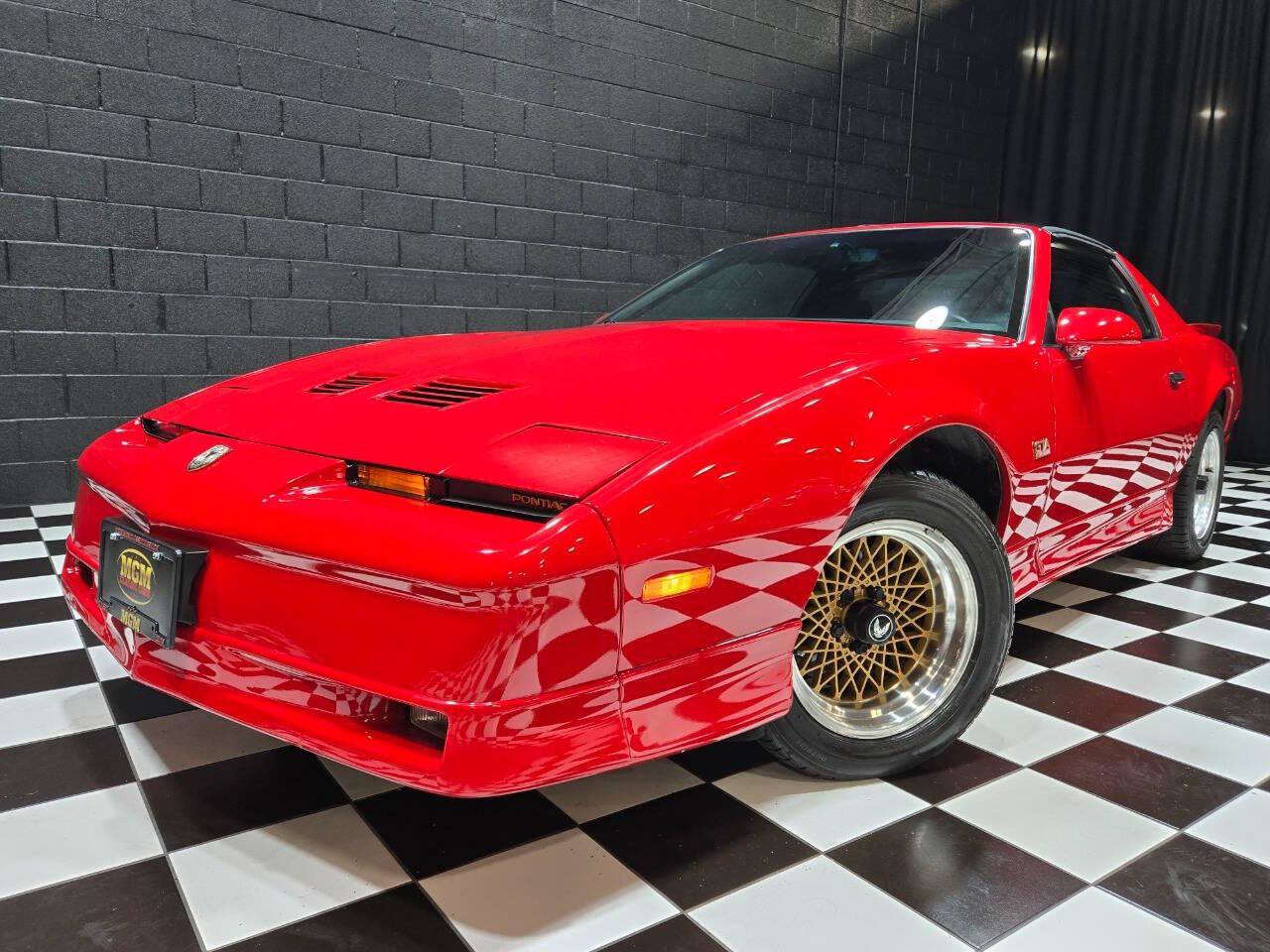 Used 1987 Pontiac Firebird Trans Am image 3