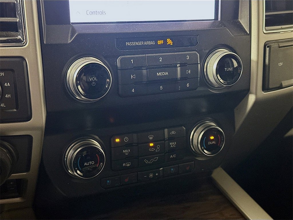 Used 2020 Ford F150 Lariat w/ Equipment Group 502A Luxury image 18