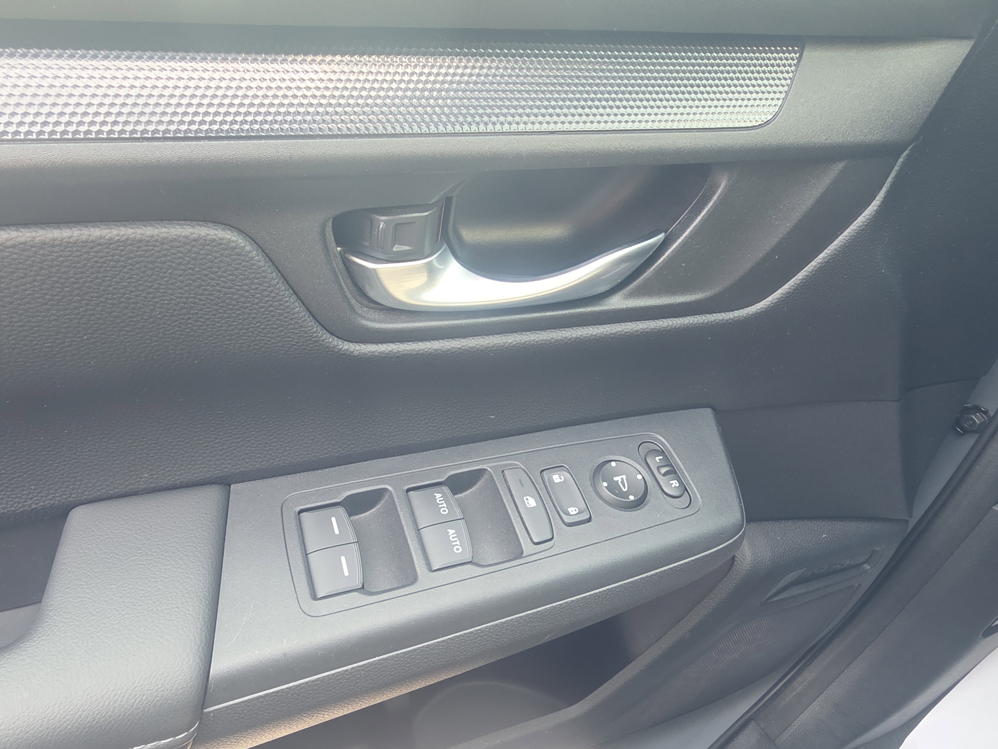 Used 2024 Honda CR-V EX image 28