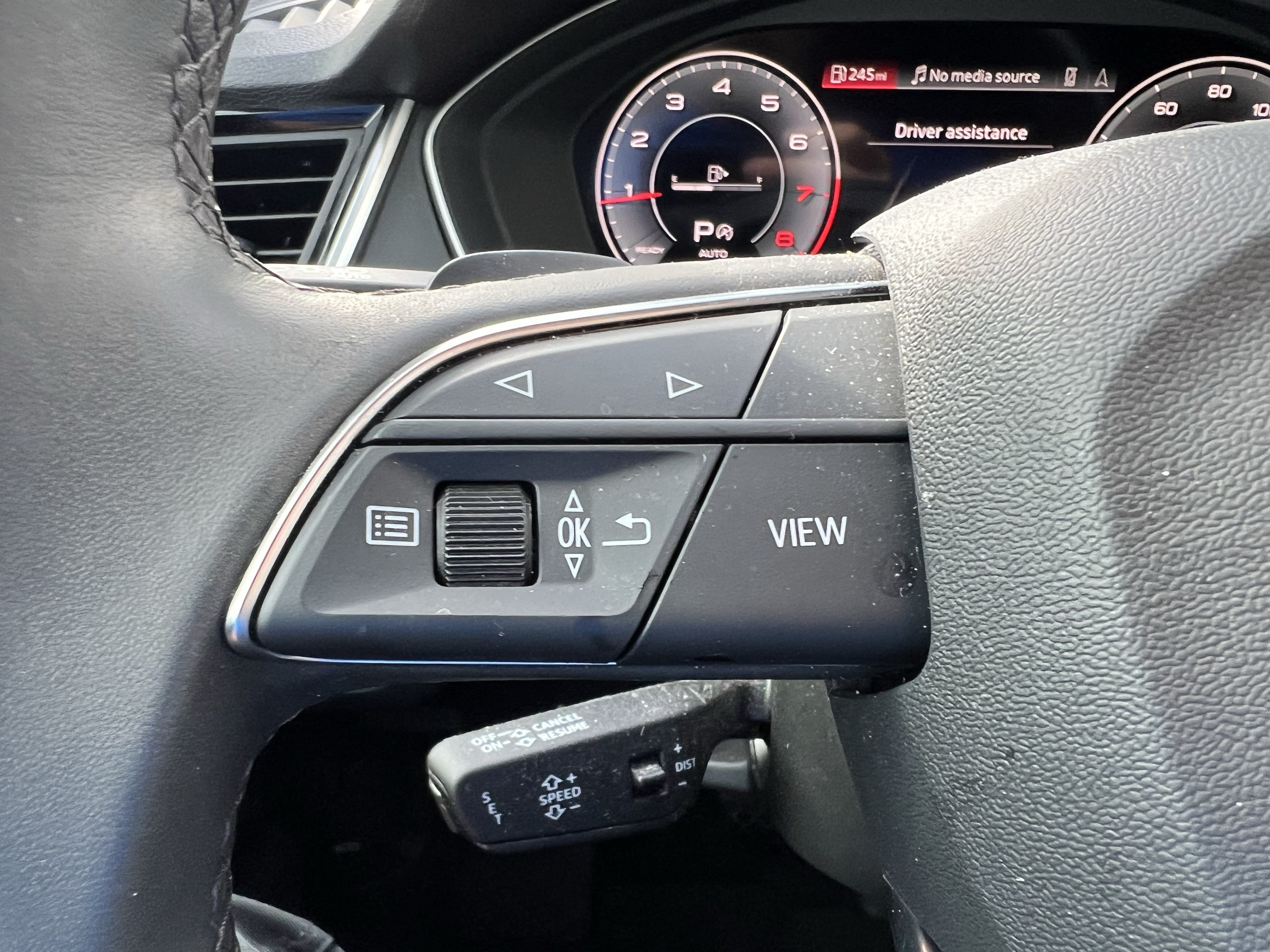 Used 2023 Audi Q5 2.0T Premium Plus w/ Premium Plus Package AWD/4WD image 19