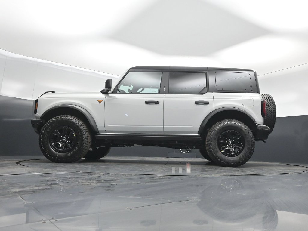 New 2026 Ford Bronco Badlands AWD/4WD image 48