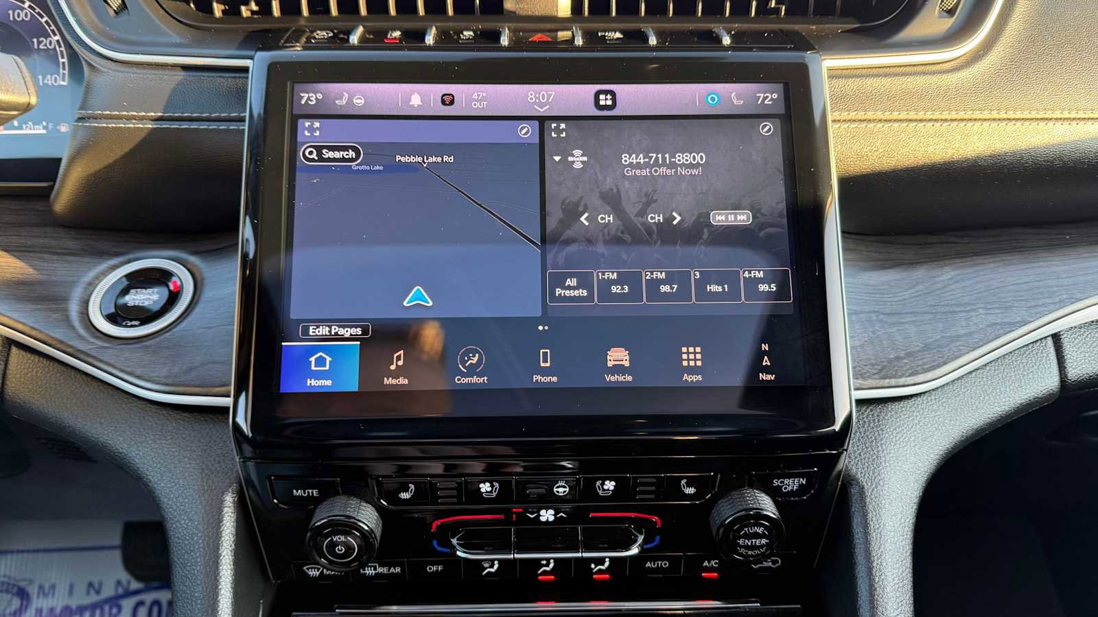 Used 2024 Jeep Grand Cherokee Limited w/ Luxury Tech Group II image 22