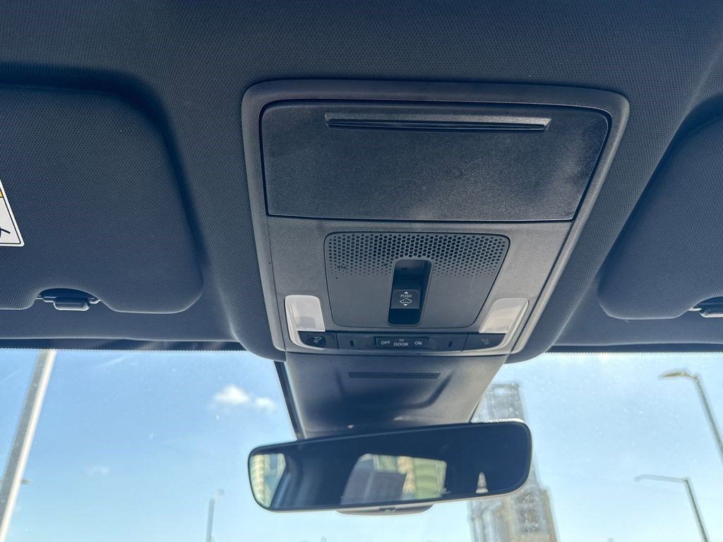 Certified 2025 Honda CR-V Sport-L image 33