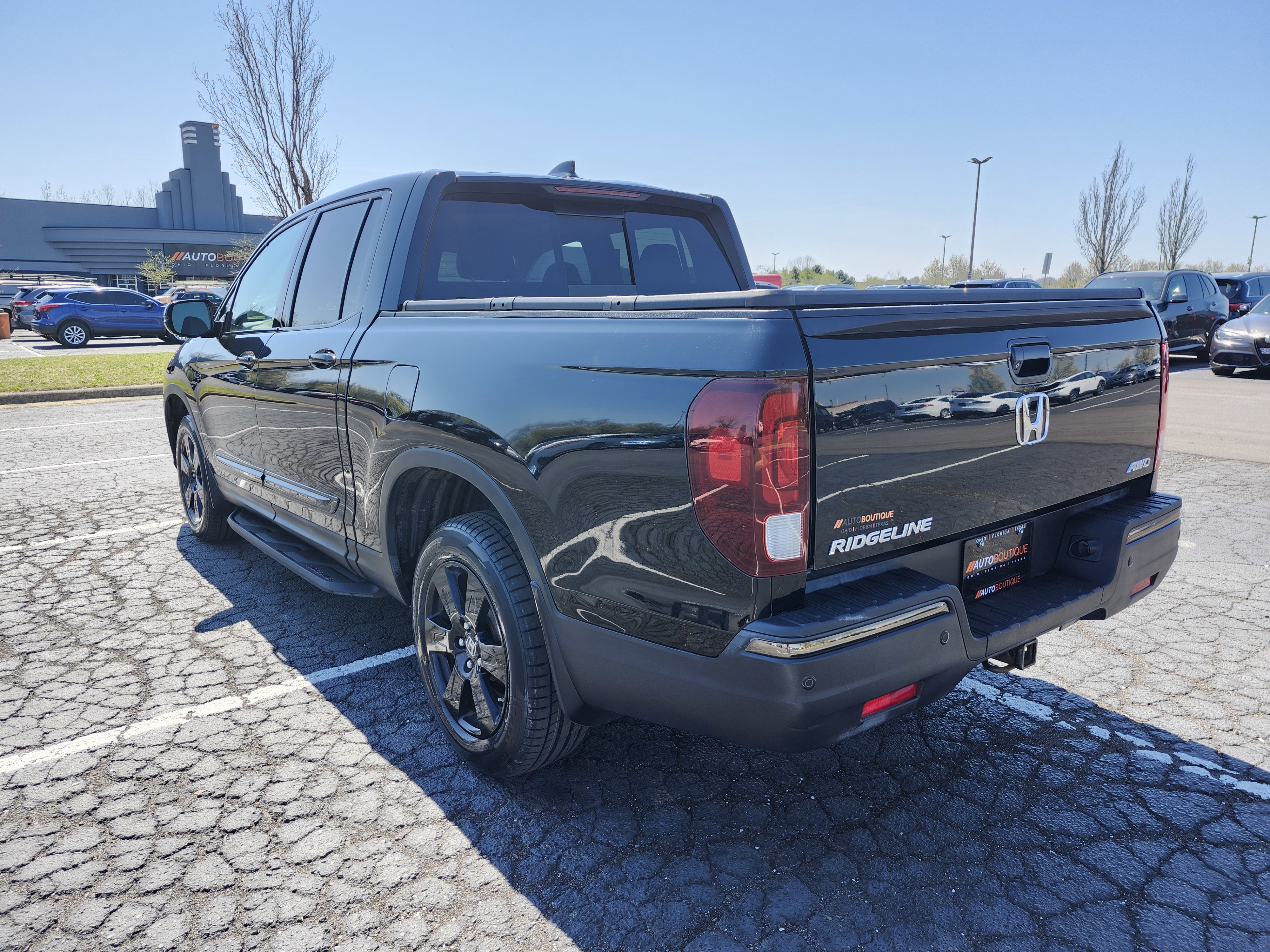 Used 2017 Honda Ridgeline Black Edition image 18