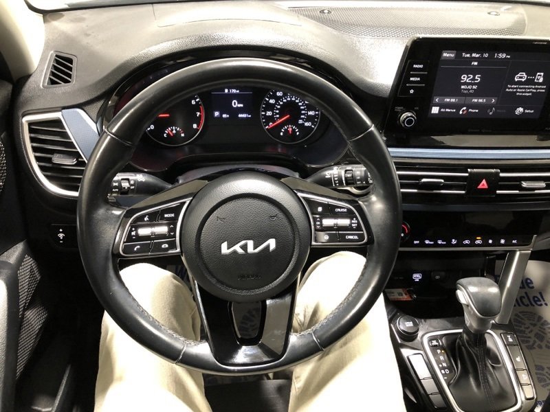 Used 2023 Kia Seltos S image 24