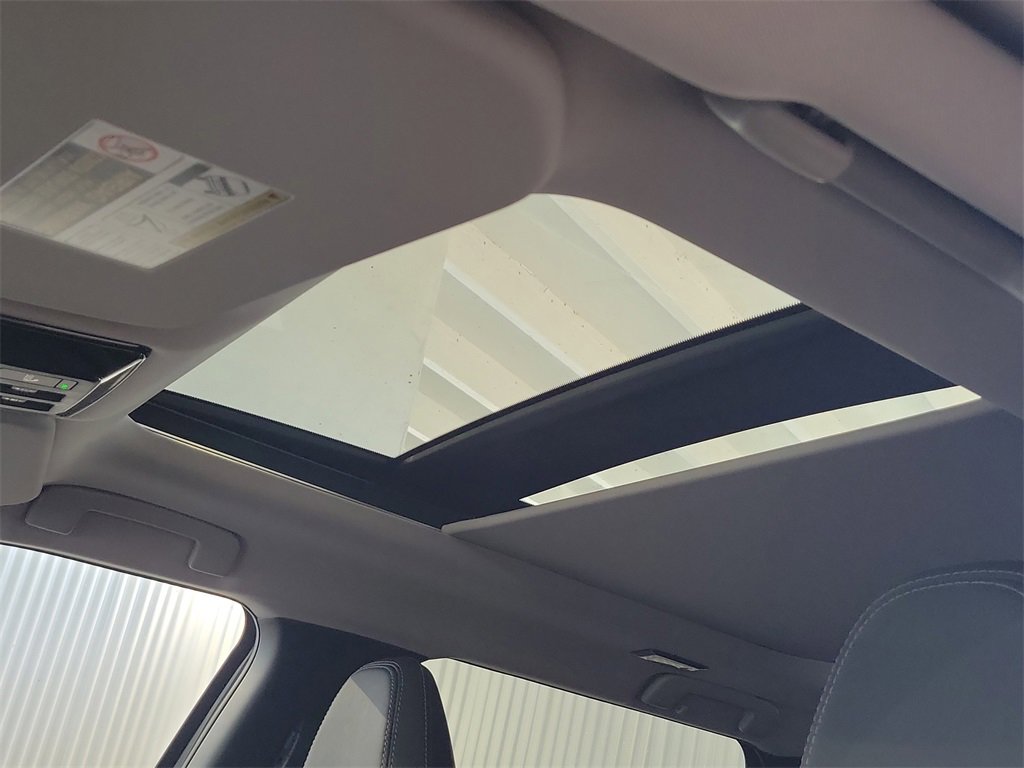 New 2025 Mitsubishi Outlander SE image 16