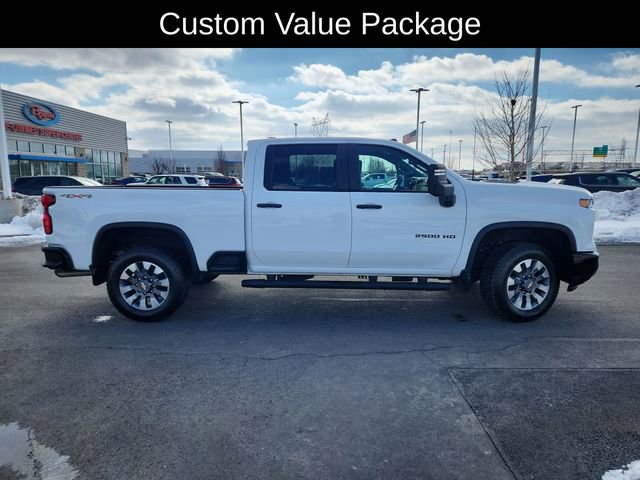 Used 2024 Chevrolet Silverado 2500 Custom w/ Custom Value Package image 11