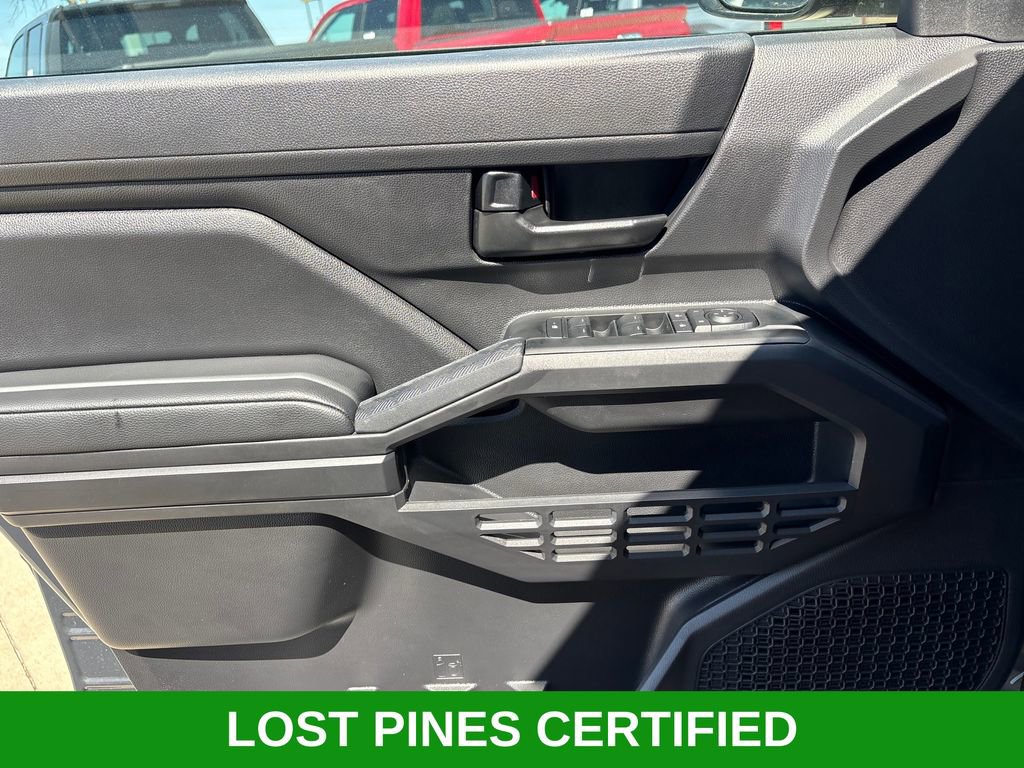 Used 2025 Toyota Tacoma SR image 16