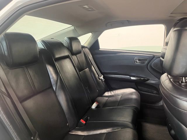Used 2016 Toyota Avalon Limited w/ Toyota Safety Sense Package image 13