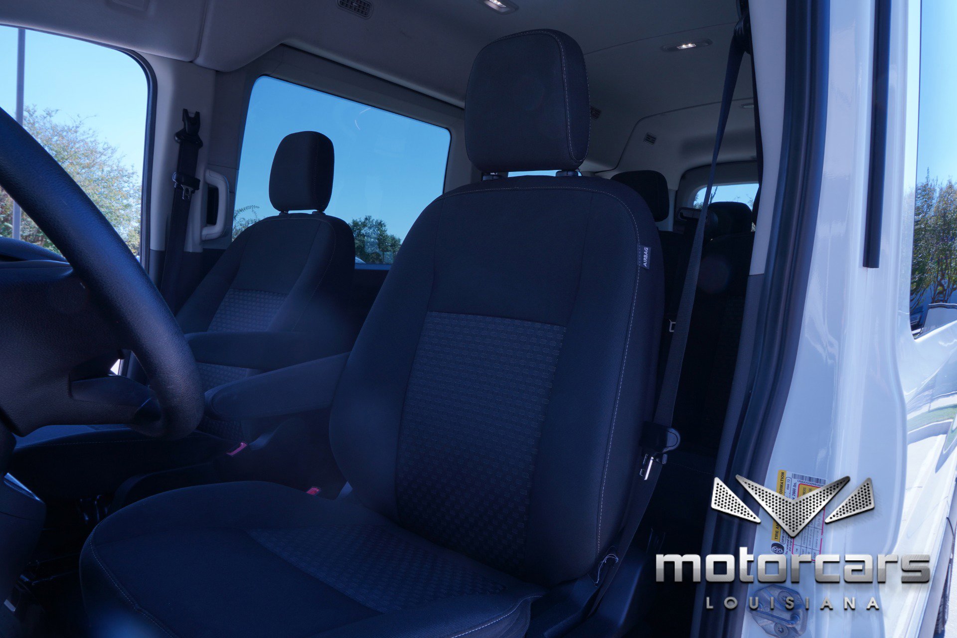 Used 2023 Ford Transit 350 XLT image 26