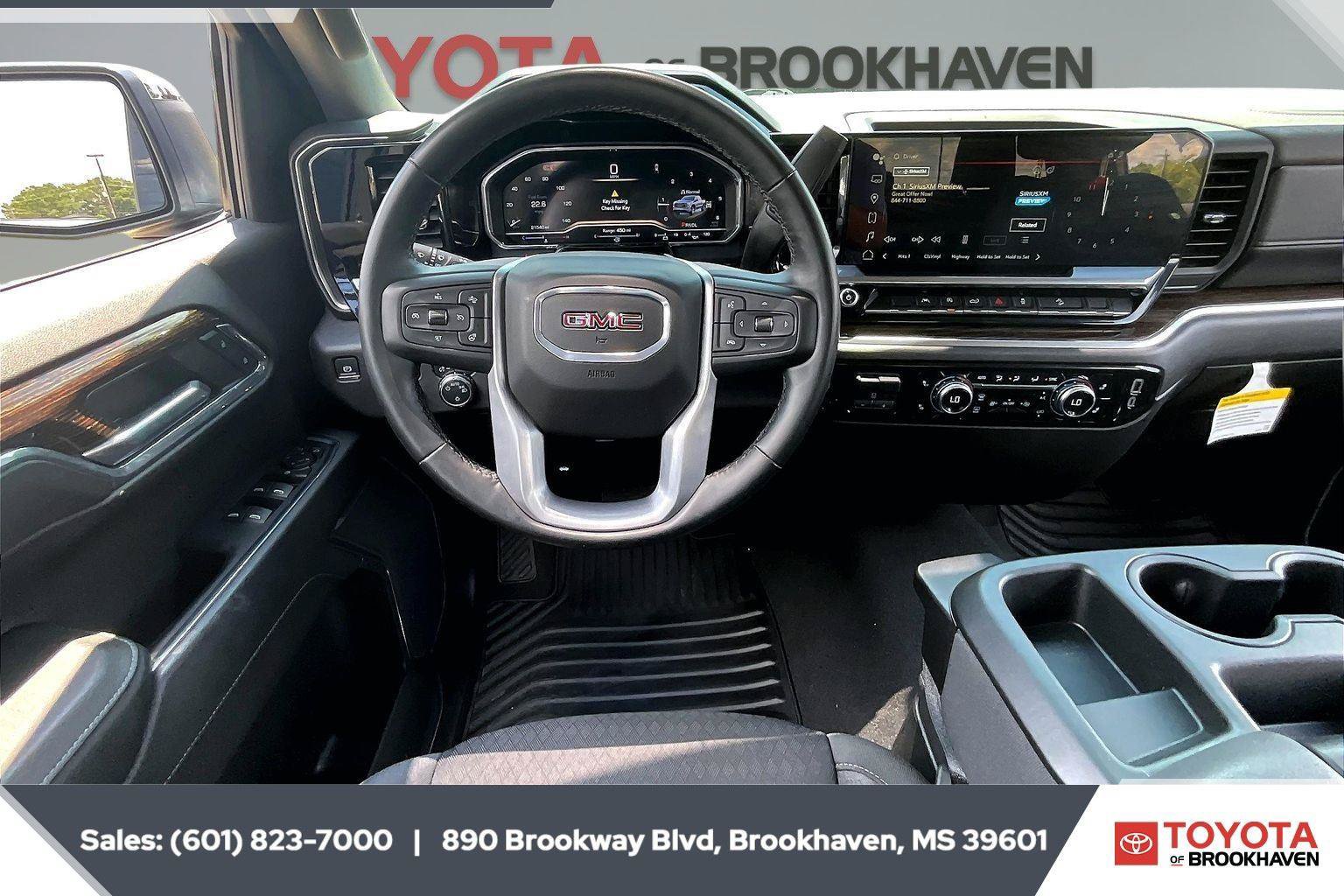 Used 2024 GMC Sierra 1500 SLE w/ X31 Off-Road Package AWD/4WD image 5