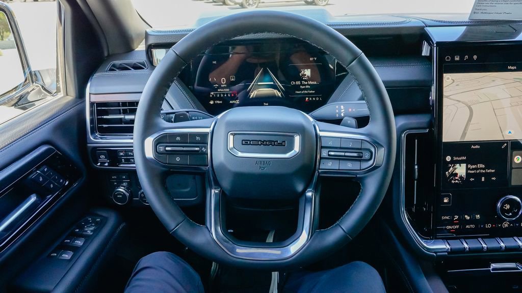 New 2026 GMC Yukon XL Denali w/ Denali Reserve Package image 20