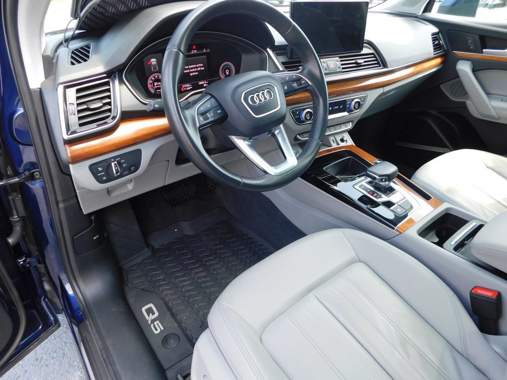Used 2022 Audi Q5 2.0T Premium Plus AWD/4WD image 15