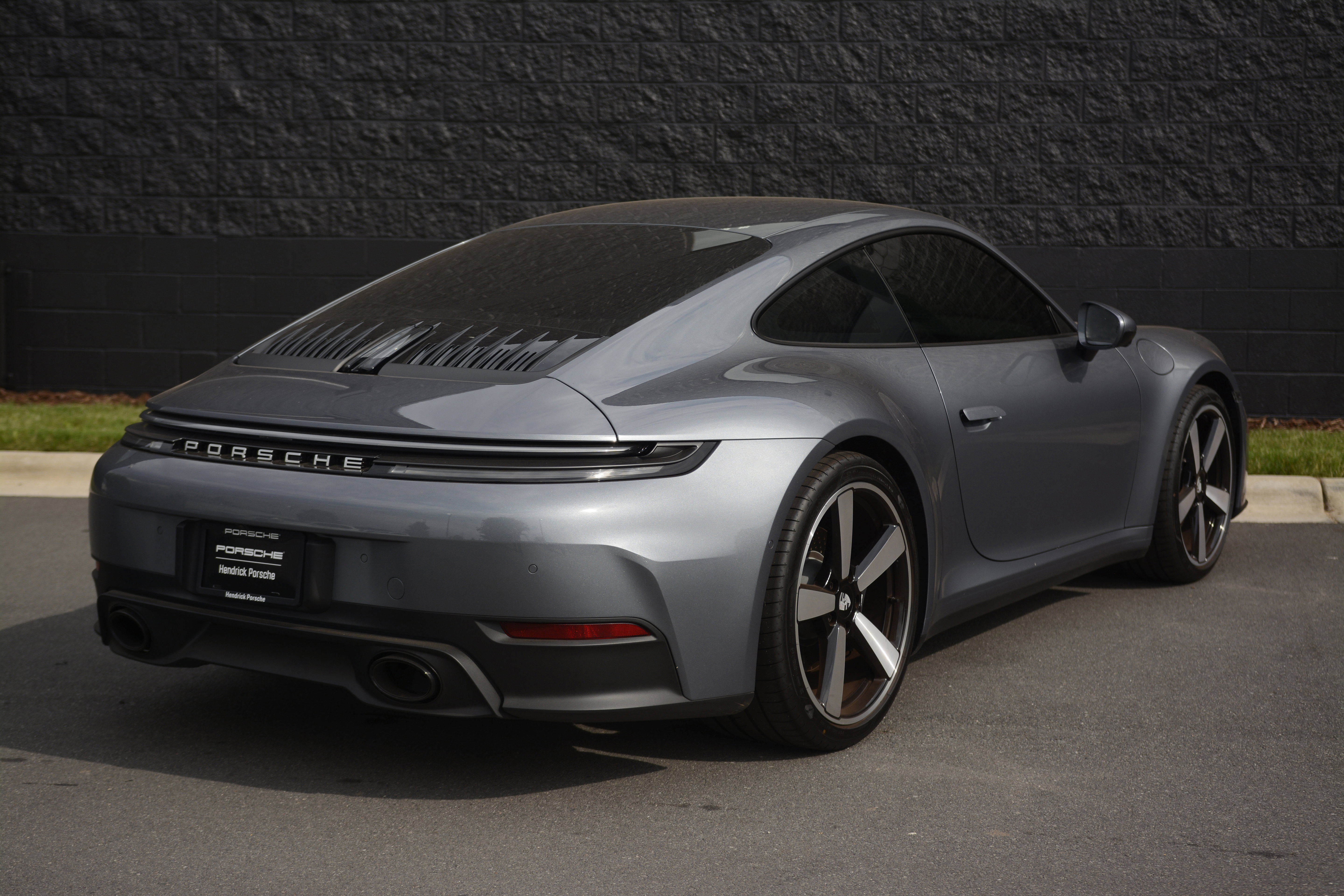 Certified 2026 Porsche 911 Carrera RWD image 7