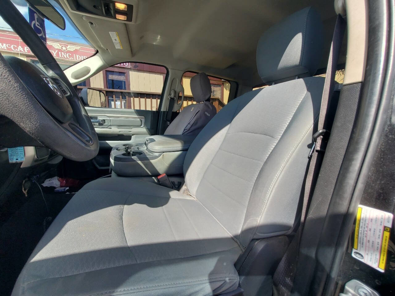 Used 2018 RAM 2500 SLT image 4