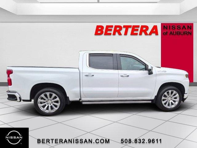 Used 2021 Chevrolet Silverado 1500 High Country w/ Technology Package AWD/4WD image 2