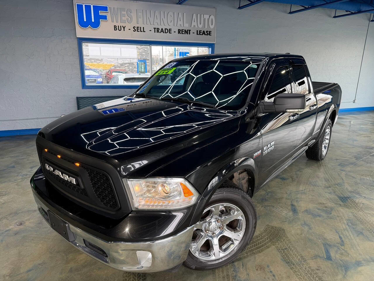Used 2016 RAM 1500 Laramie image 1