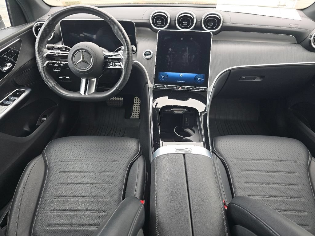 Used 2023 Mercedes-Benz GLC 300 4MATIC image 22