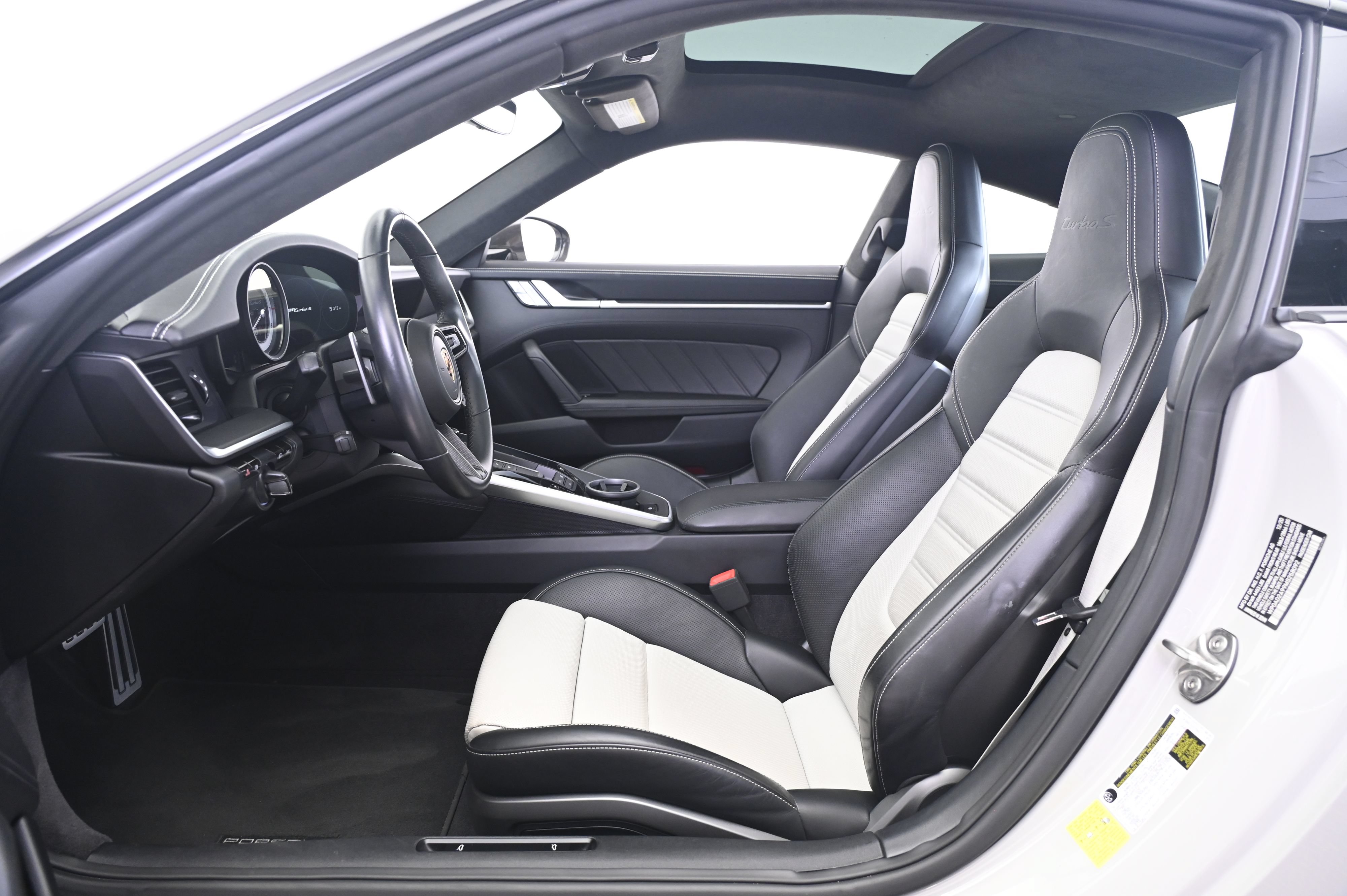 Certified 2021 Porsche 911 Turbo S AWD/4WD image 25