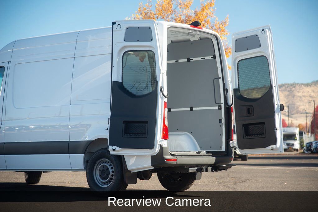 Used 2025 Mercedes-Benz Sprinter 2500 image 22