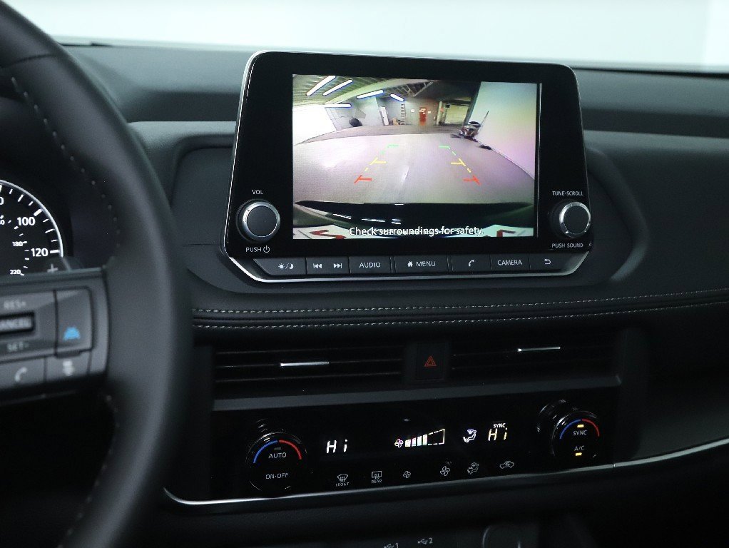 Certified 2026 Nissan Rogue SV image 28