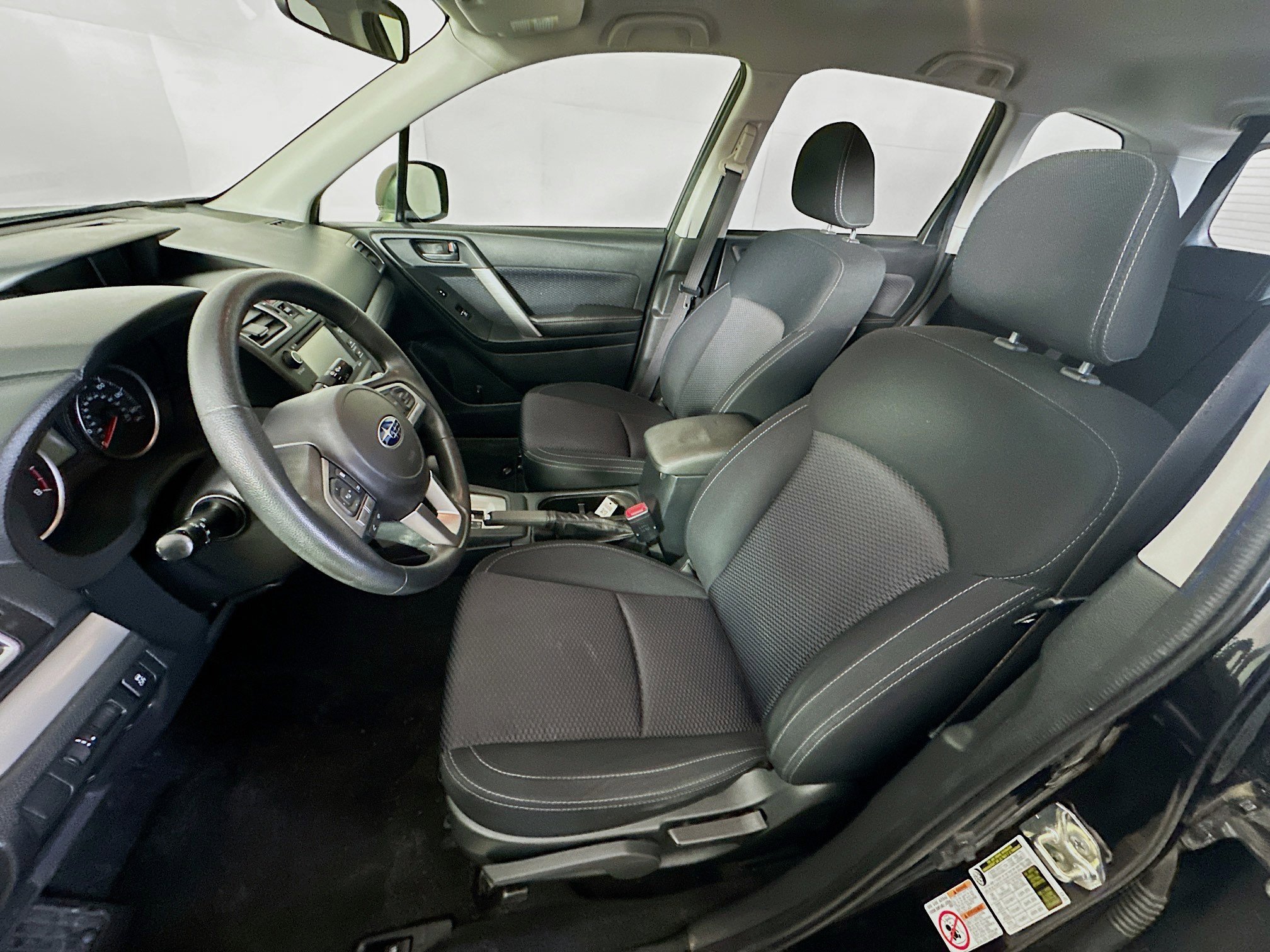 Used 2018 Subaru Forester 2.5i w/ Alloy Wheel Package image 13