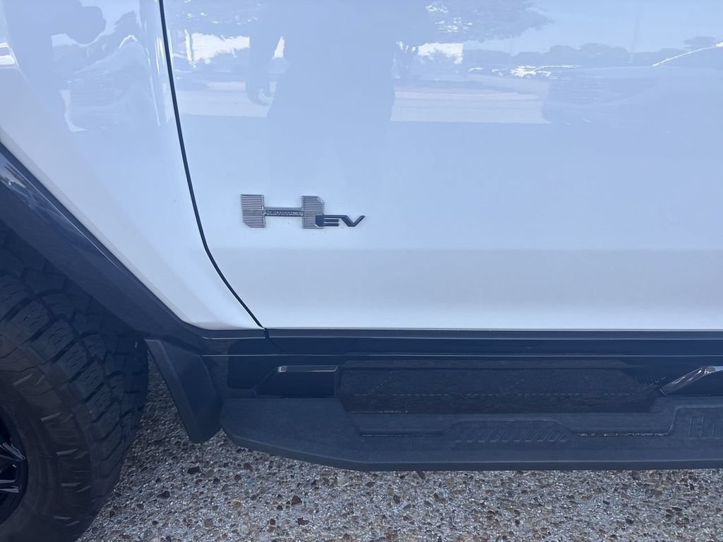 Certified 2025 GMC Hummer EV 2X AWD/4WD image 33