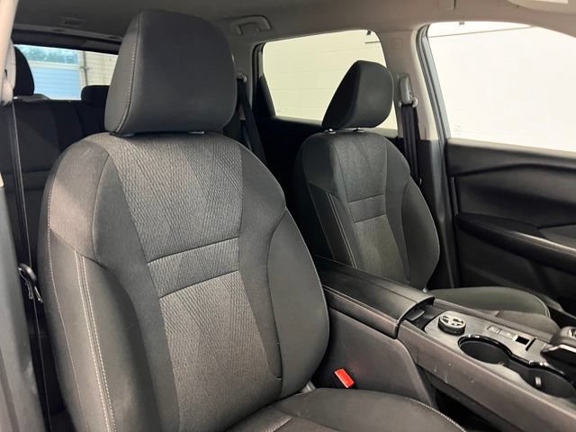 Used 2025 Nissan Rogue SV AWD/4WD image 16