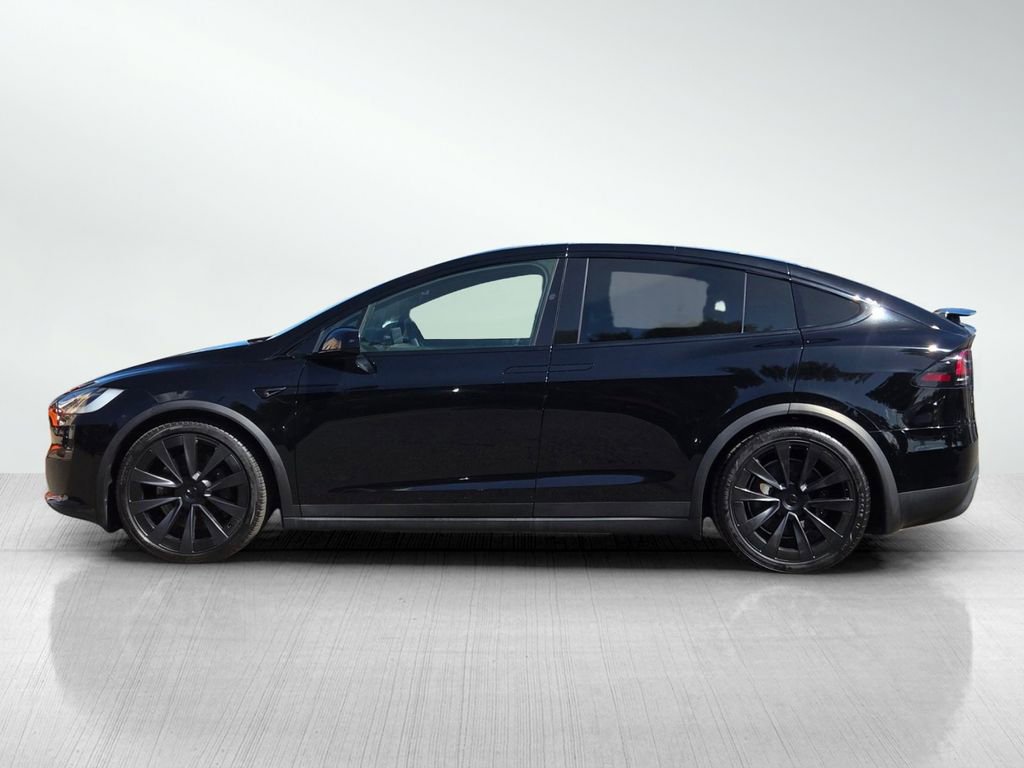 Used 2023 Tesla Model X image 8