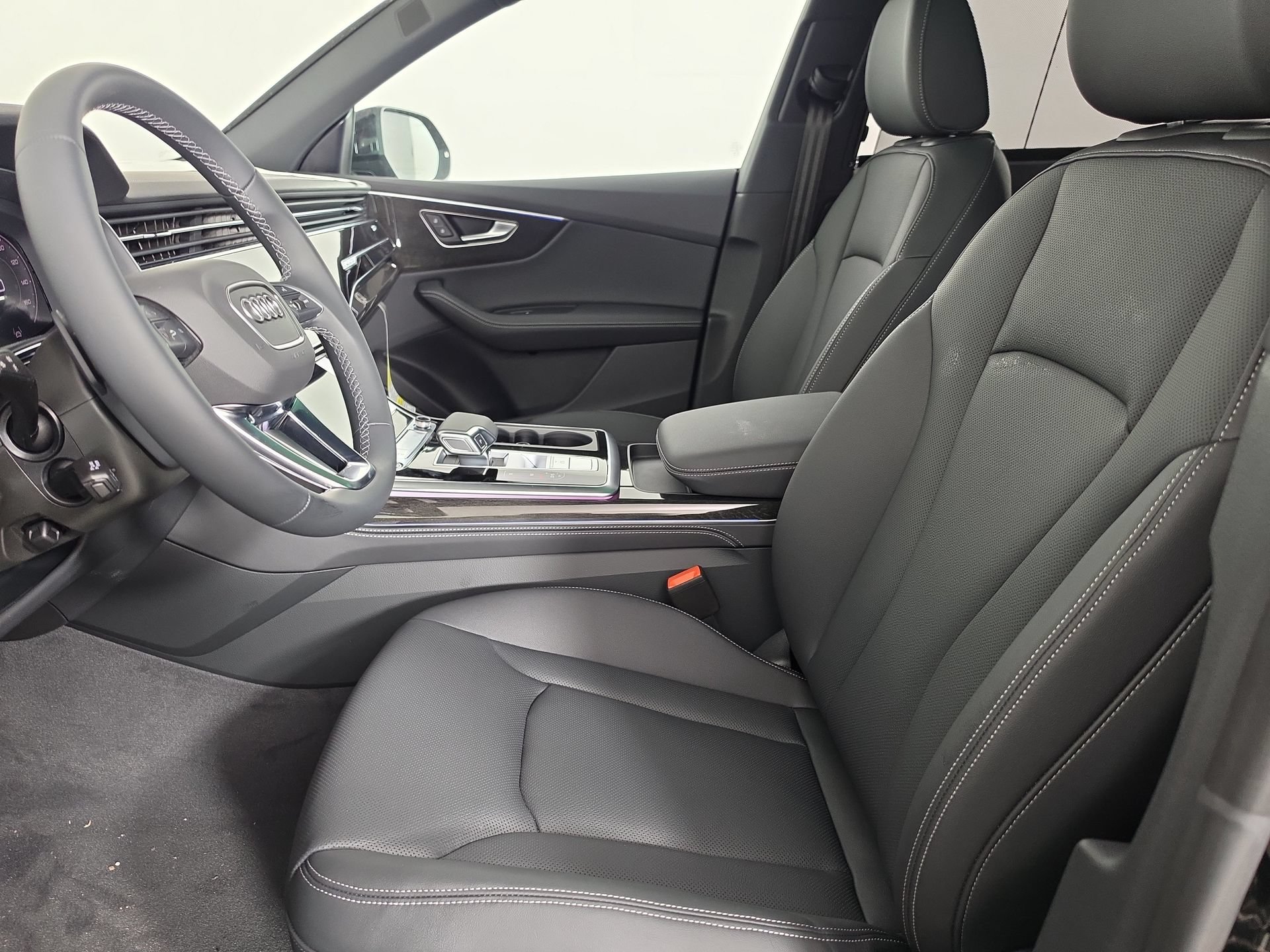 New 2026 Audi Q8 Premium Plus AWD/4WD image 16